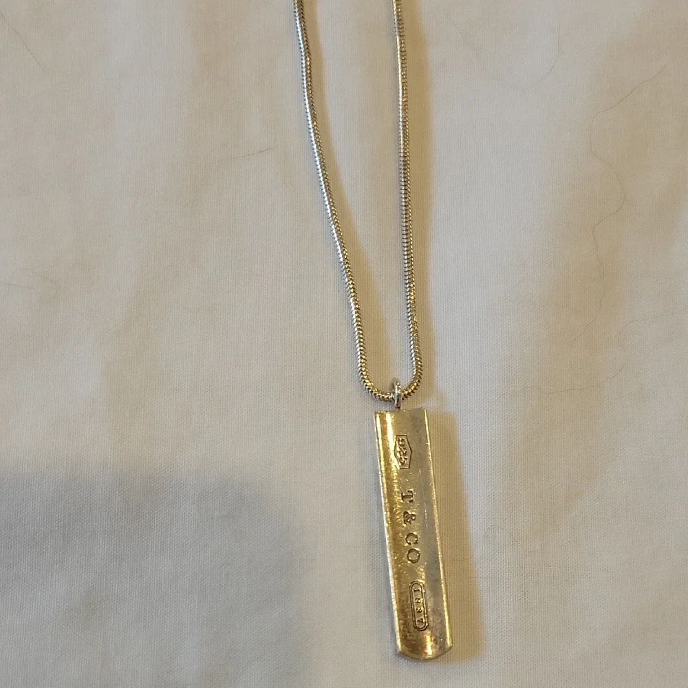 Tiffany Silver Bar Pendant Necklace - Picture 3 of 3